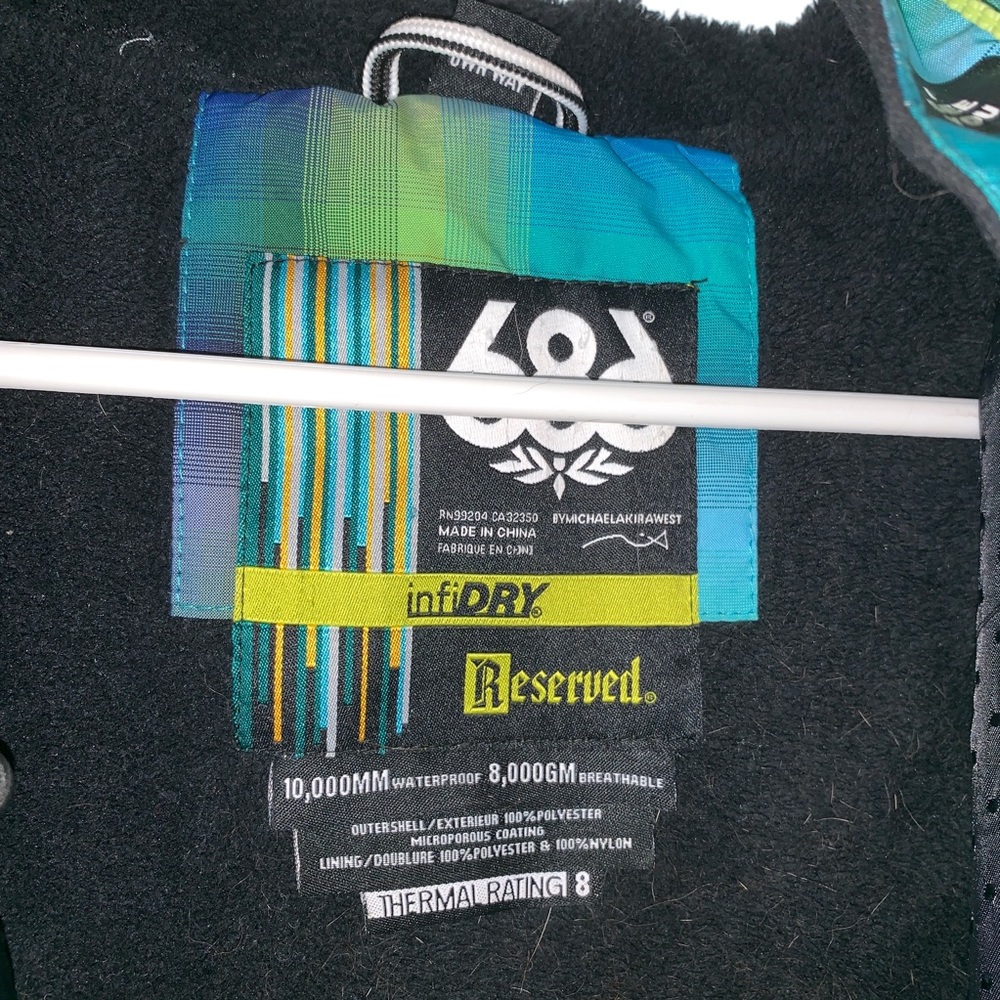 Ski / Winter Jacket - image 5